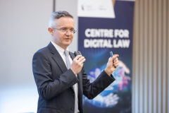 加强数据管理取责